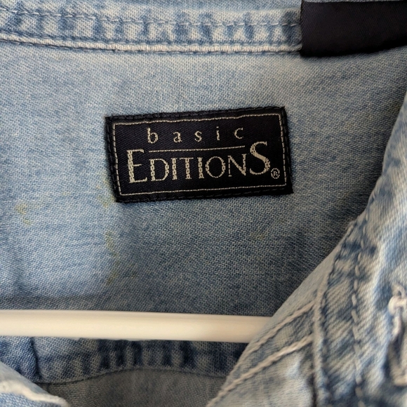 Basic Editions Denim Button Down Shirt Women's Sz Medium Angel Embroidery Cotton - Picture 2 of 11